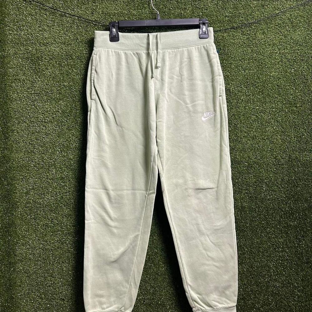 Nike Men's Green Joggers-tracksuits
